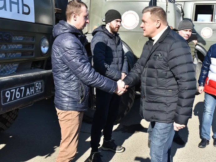 Николай Любимов принял участие в отправке 10 грузовиков гуманитарной помощи в ЛНР и ДНР