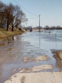 В Сасовском районе дорога оказалась под водой