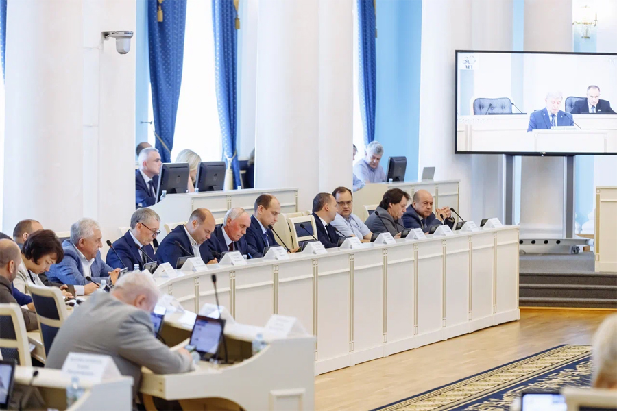 Контрольно-счётная палата региона отчиталась перед депутатами Рязоблдумы о работе в 2023 году