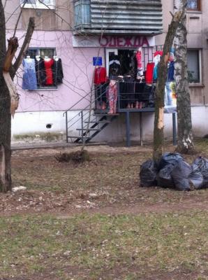 Житель Рязанского района обокрал магазин одежды, переодевшись в ворованное