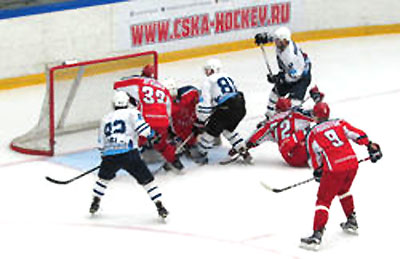 ХК «Рязань» уступил в контрольном матче чеховской «Звезде»