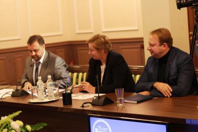 Рязанские политологи вместе с губернатором обсудили бюджет будущего года