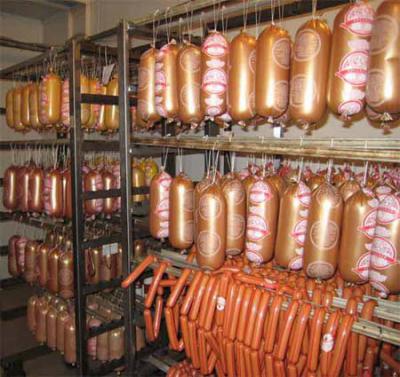 Более тонны мясной продукции одного из колбасных цехов Рязани утилизируют