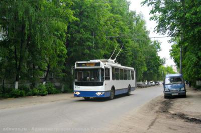 В Рязани на два дня изменят схему движения двух автобусов и троллейбуса