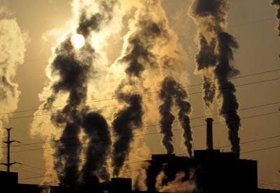 Рыбновский суд обязал завод согласовать новый проект предельных выбросов загрязняющих веществ