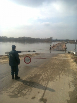 В Спасском районе закрыли понтонный мост у села Троица