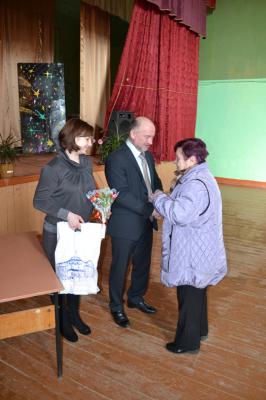 Чернобаевским ветеранам вручили памятные награды