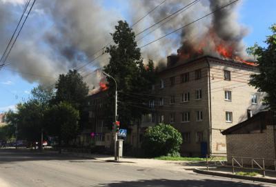 Появились подробности тушения крупного пожара на улице Грибоедова