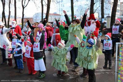 Рязанцы традицонно пробежались в день рождения Деда Мороза