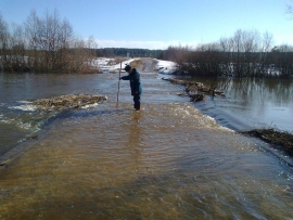 В Сапожковском районе мост ушёл под воду