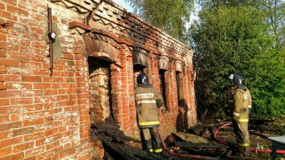 На пожаре в скопинском селе погиб мужчина