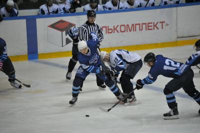 ХК «Рязань» начал домашний предсезонный турнир с победы над воронежским «Бураном»