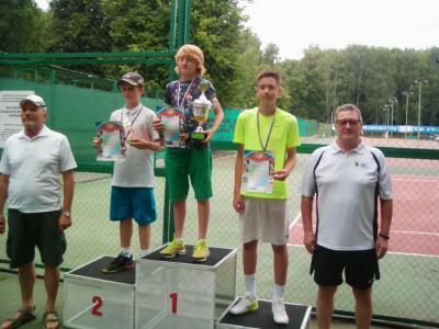 В ЦПКиО завершился детско-юношеский теннисный турнир РТТ