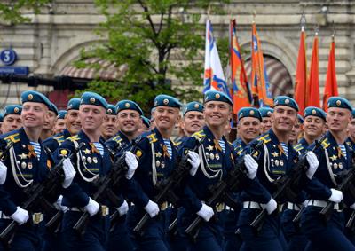 Новый начальник Рязанского училища ВДВ возглавит расчёт десантников на параде в Москве