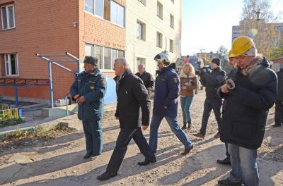 Олег Ковалёв: «Новый год жильцы пострадавшего при взрыве дома должны встретить в собственном жилье»