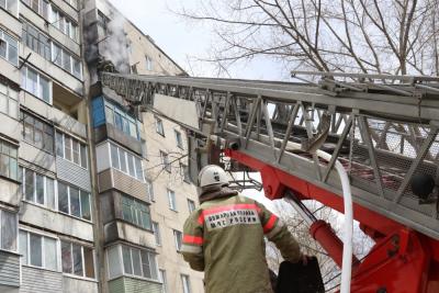 На пожаре в Рязани огнеборцы спасли трёх человек