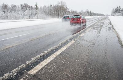 Рязанским автолюбителям посоветовали быть предельно осторожными на дороге