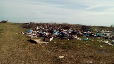 Активисты ОНФ добились организованного сбора и вывоза мусора в одном из захаровских сёл
