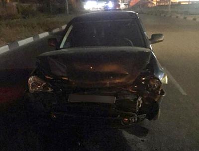 На проезде Яюлочкова «Приора» влетела в Audi, пострадали два человека