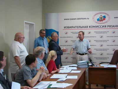 Рязанский облизбирком зарегистрировал ещё шесть депутатов-одномандатников