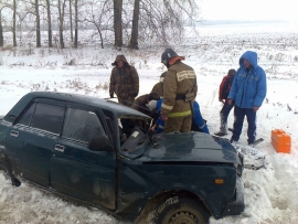 Несколько человек пострадало в столкновении ВАЗ-2107 и Peugeot Boxer близ Старожилово