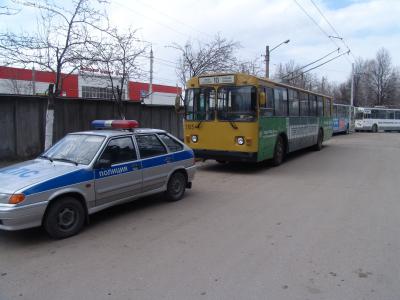 В Рязани курсирует троллейбус с социальной рекламой ГИБДД