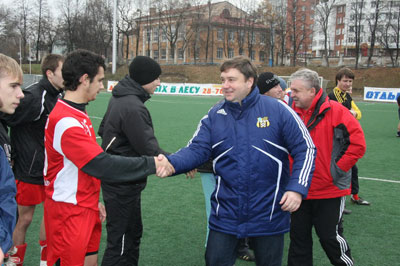 Андрей Шевелёв вручил призы сильнейшим коллективам и лучшим футболистам чемпионата Рязанской области