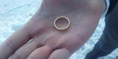 У молодого рязанца украли обручальное кольцо, которое он так и не подарил невесте