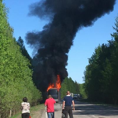 Автобус из Нижнего Новгорода, сгоревший в Клепиковском районе, ломался по дороге