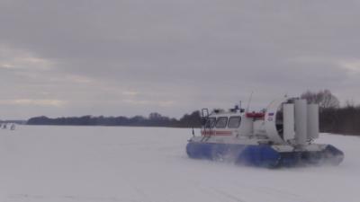 Рязанским рыбакам напомнили о правилах безопасности на льду