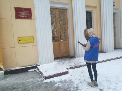 Рязанские молодогвардейцы проводят мониторинг УИКов