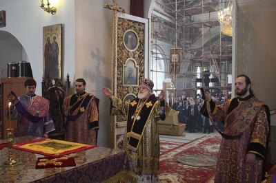 Рязанский митрополит возглавил молебное пение пред чудотворным образом Богородицы