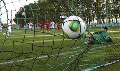 Команды Рязани возглавляют мужской и юношеский турниры чемпионата области по футболу