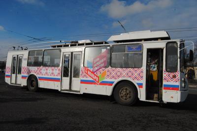 В Рязани запустили традиционный читающий троллейбус