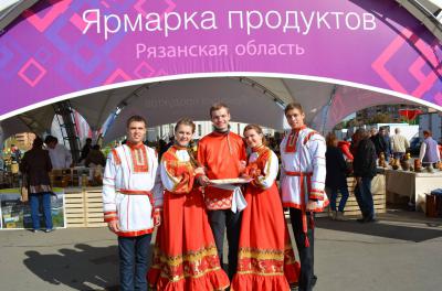 Рязанские аграрии представляют свою продукцию в Москве