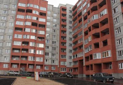 В Рязани насчитали сотню многоквартирных недостроев