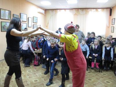 Театр «Переход» увёл юных рязанцев в Тилимилитрямдию