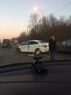 Утром в Рязани произошло несколько аварий