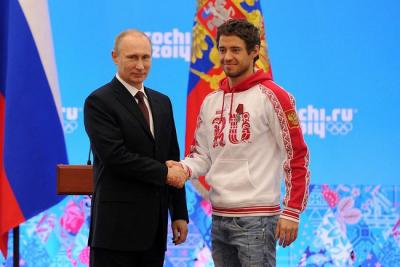 Владимир Путин наградил медалью лыжника Рязанского ЦСП за бронзу на Олимпиаде 