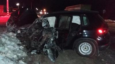Под Михайловом Volkswagen врезался в автобус, водитель легковушки погиб