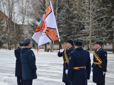 Ряжскому инженерно-аэродромному батальону вручили боевое знамя