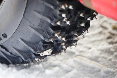 ГИБДД рекомендует рязанцам «переобуть» автомобили на зиму