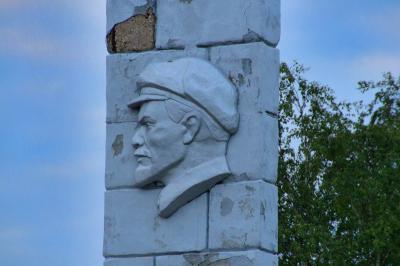 В городе Сасово снесли монумент 46-летней давности