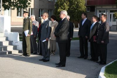 На плацу Рязанского десантного училища состоялся митинг в честь Дня Победы