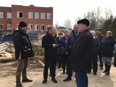 В селе Ерахтур Шиловского района возводят новую школу