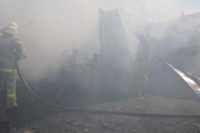 На улице Зои Космодемьянской Рязани сгорела терраса дома 