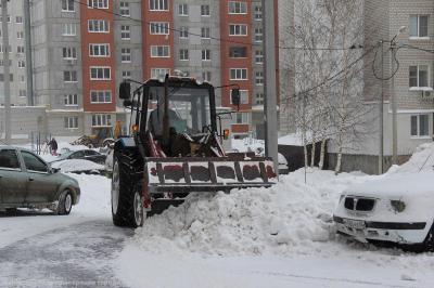 Водителей предупреждают об активизации работ по уборке снега в Рязани на выходных