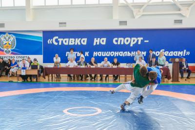 Рязанец завоевал бронзу чемпионата России по борьбе на поясах в Карачаево-Черкесии