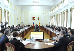На заседании правительства Рязанской области обсудили бюджет, дороги и Общественную палату