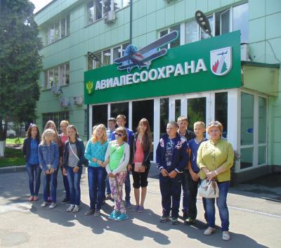 Рязанские школьники узнали о работе парашютно-десантной пожарной службы